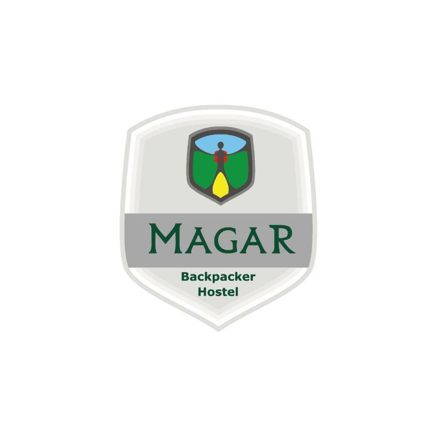 Pensión Magar 2*